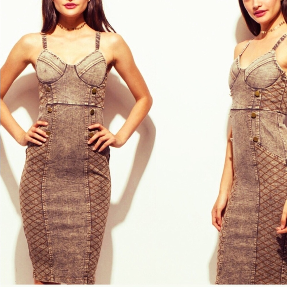 NWT Brown Washed Denim Buster Dress! - Picture 5 of 5